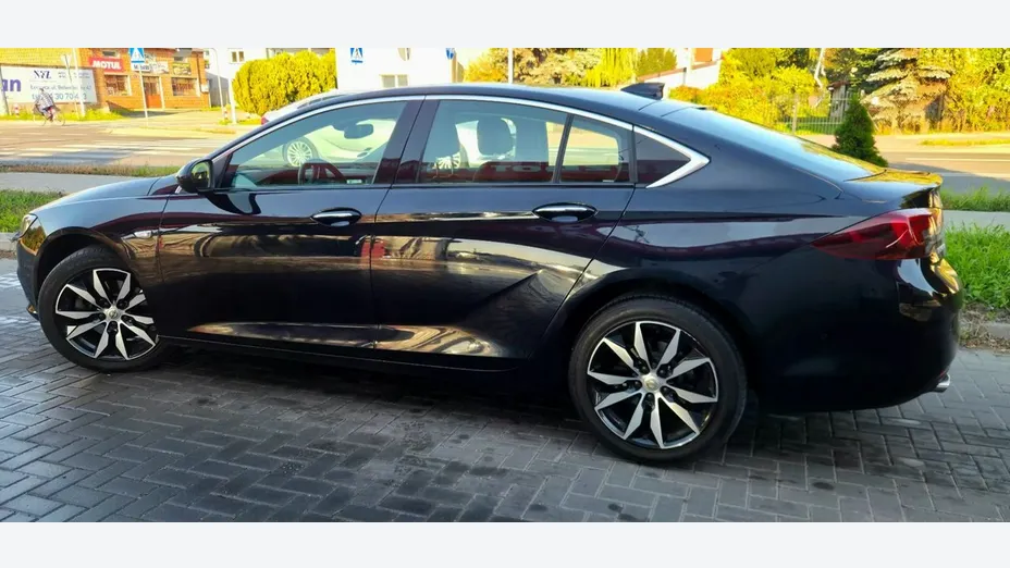 OPEL Insignia -