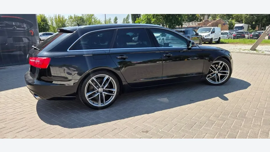 AUDI A6 Avant -