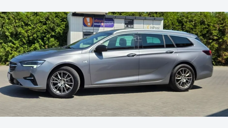 OPEL Insignia -