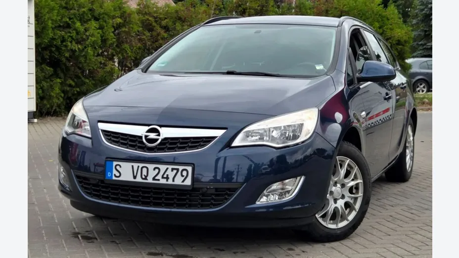 OPEL Astra -