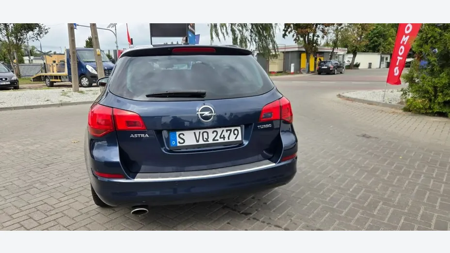 OPEL Astra -