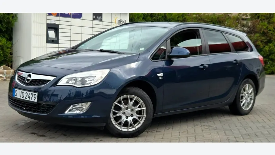 OPEL Astra -