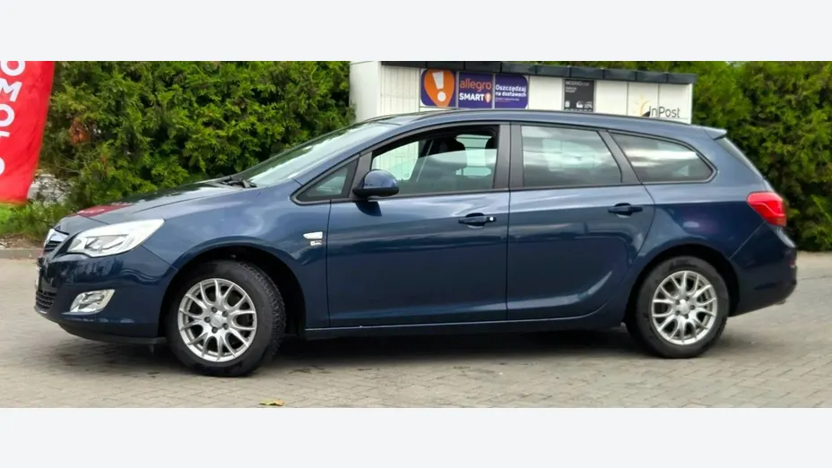 OPEL Astra -