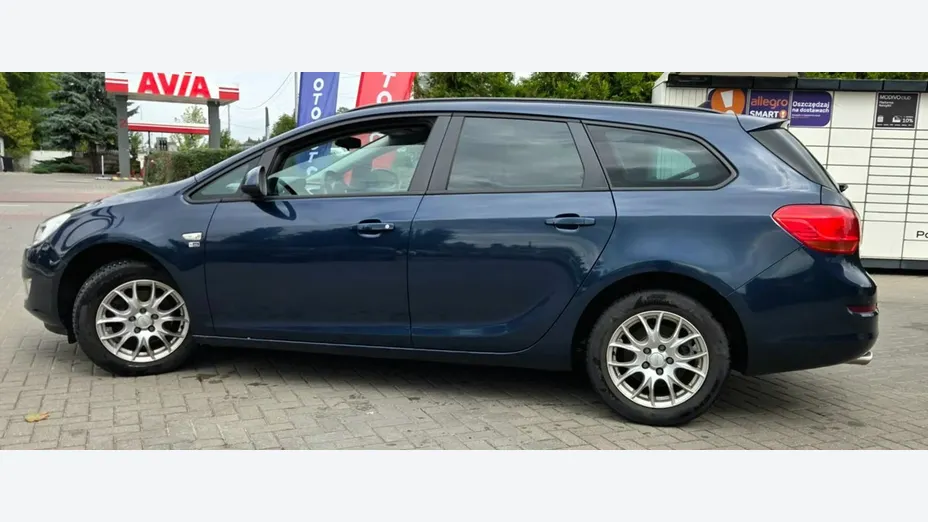 OPEL Astra -