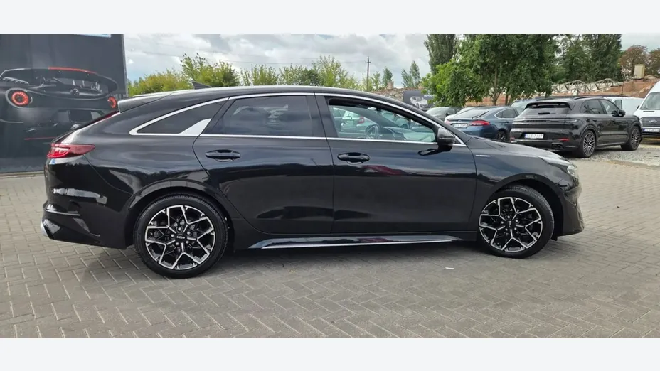 KIA ProCeed -
