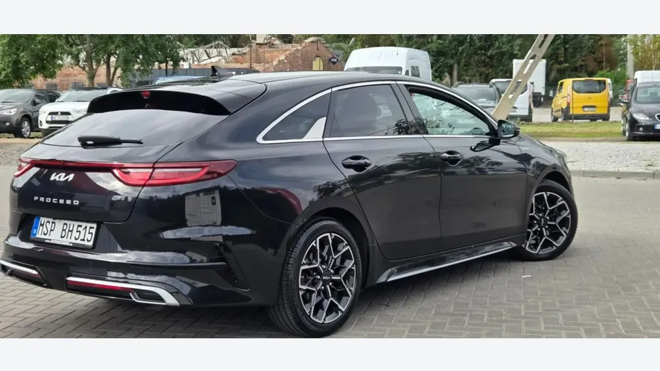 KIA ProCeed -