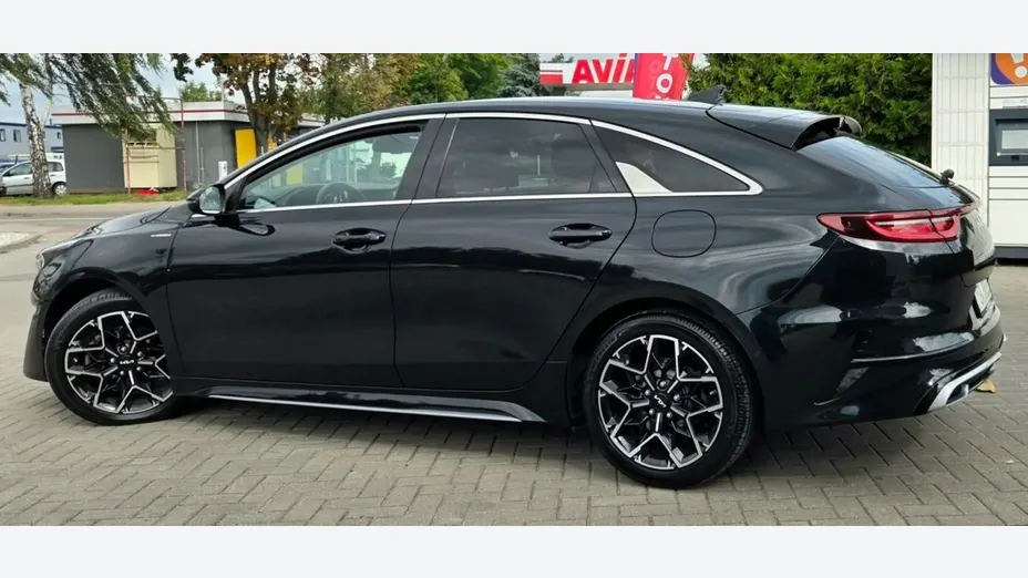 KIA ProCeed -