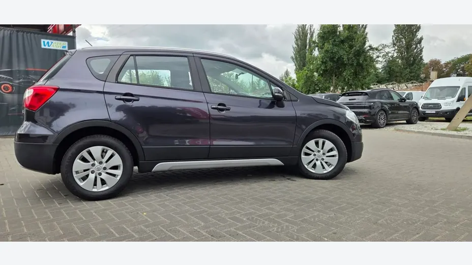 SUZUKI S-Cross -