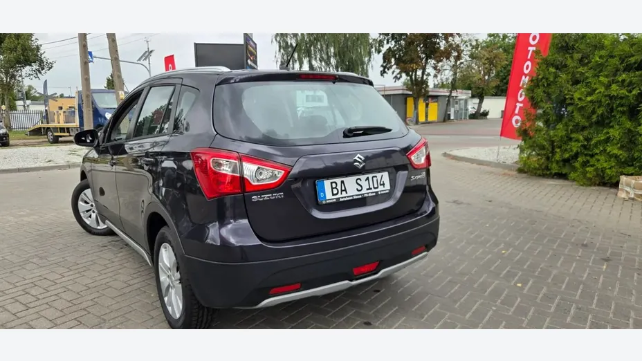 SUZUKI S-Cross -