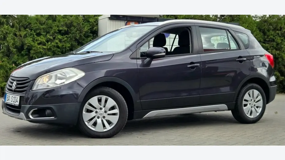 SUZUKI S-Cross -