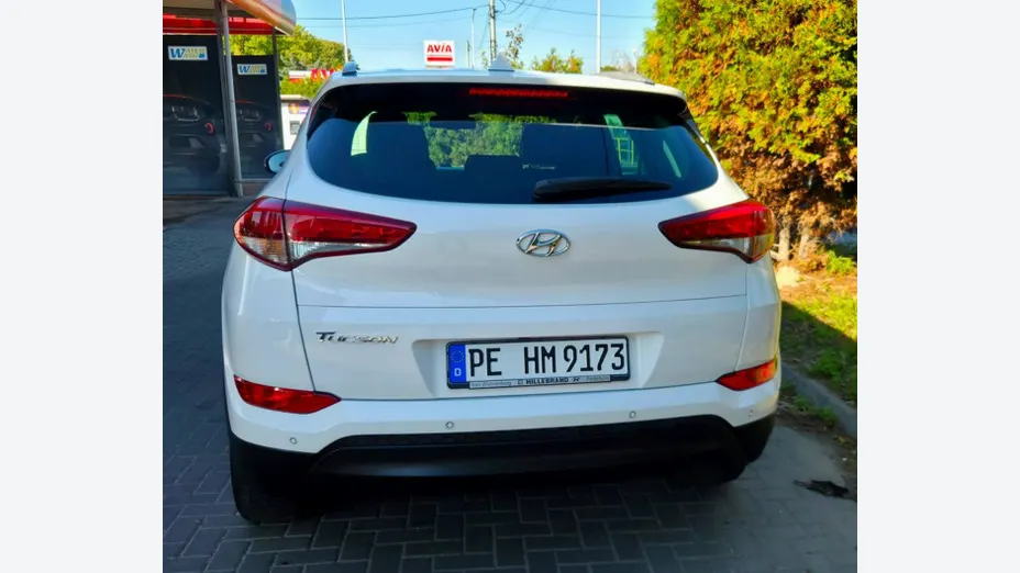 HYUNDAI Tucson -