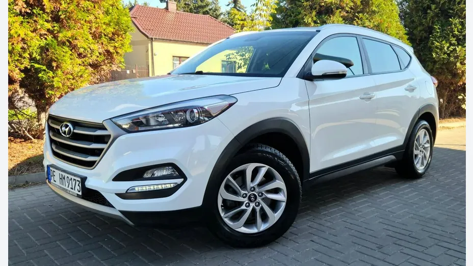 HYUNDAI Tucson -