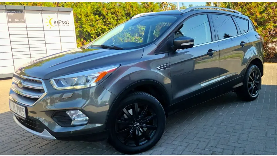 FORD Kuga -