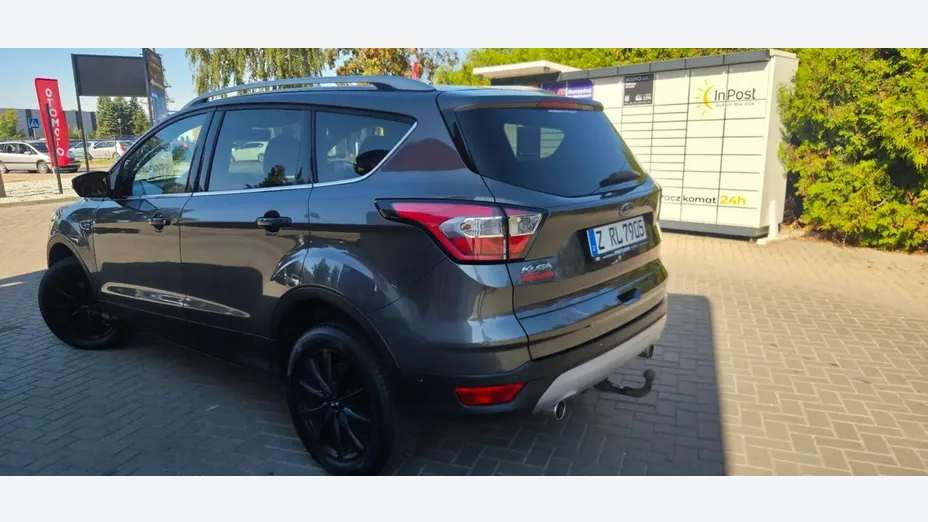 FORD Kuga -