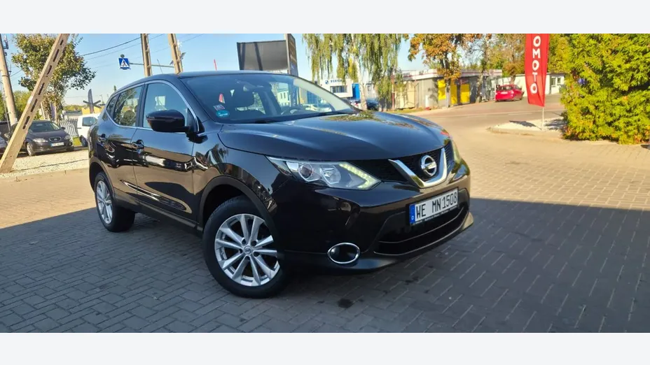 NISSAN Qashqai -