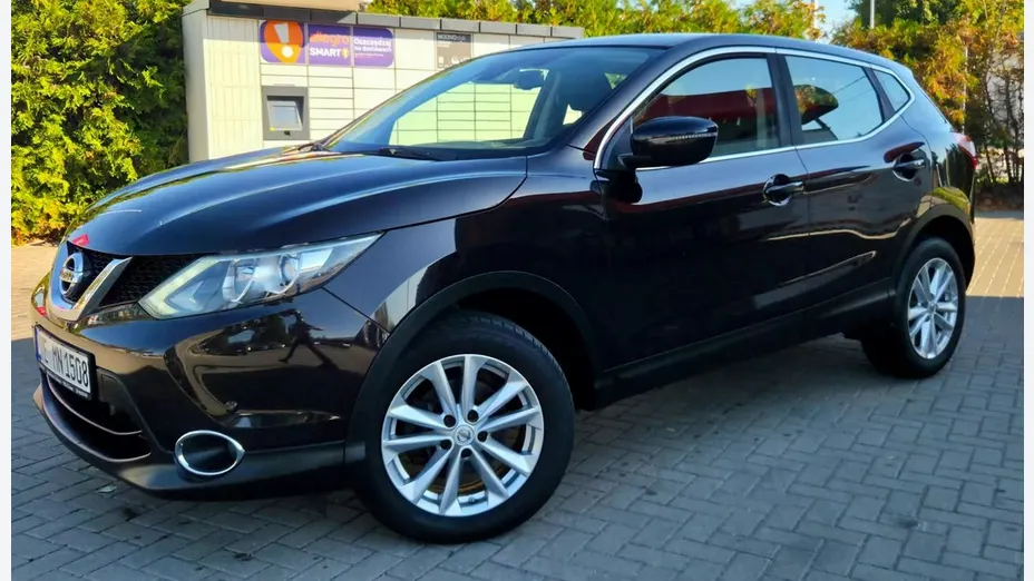 NISSAN Qashqai -