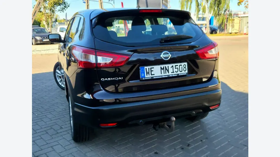 NISSAN Qashqai -