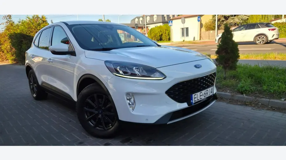 FORD Kuga -