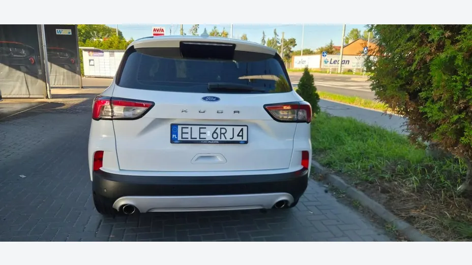 FORD Kuga -