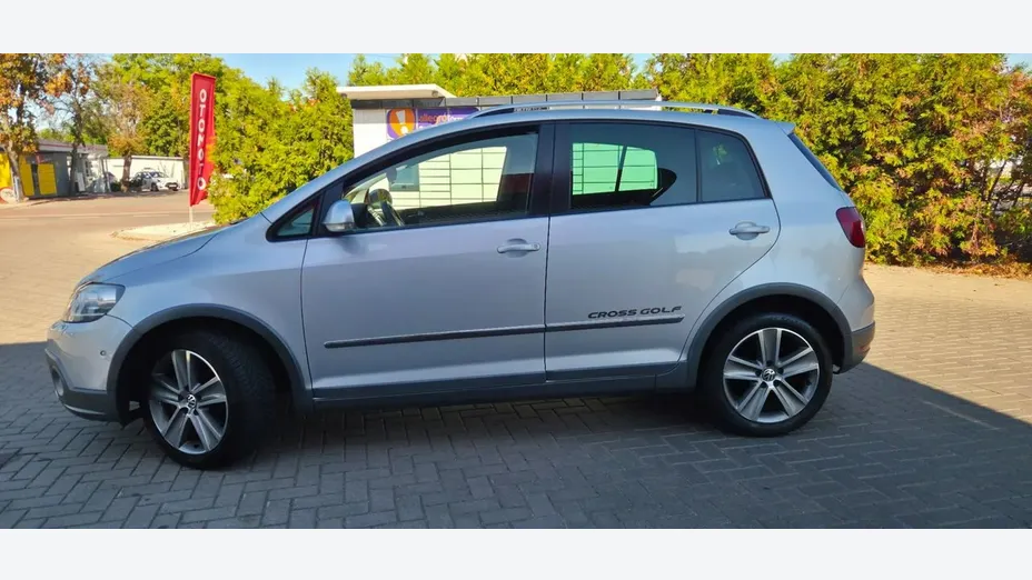 VOLKSWAGEN Golf Plus -