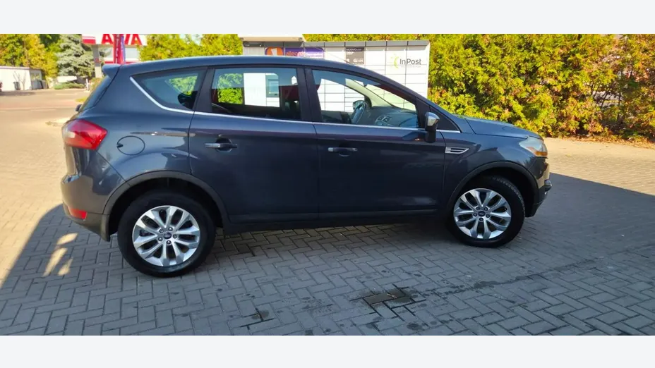 FORD Kuga -