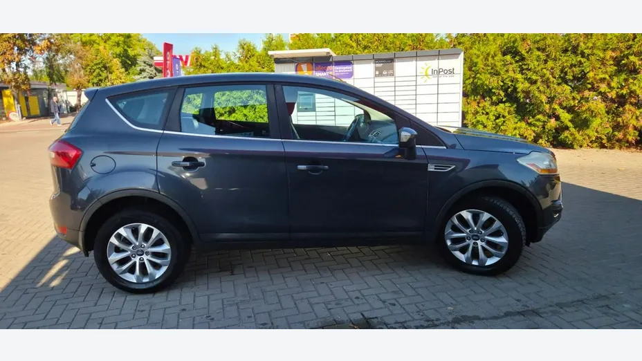 FORD Kuga -