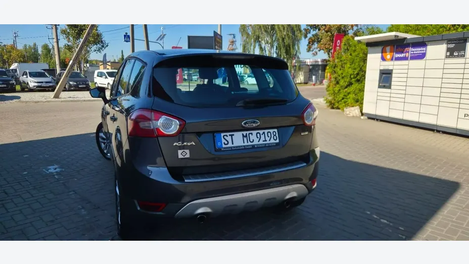 FORD Kuga -