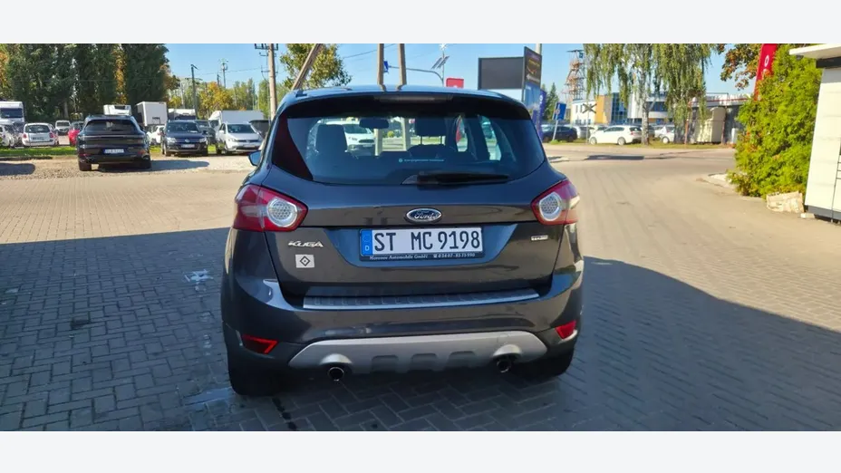 FORD Kuga -