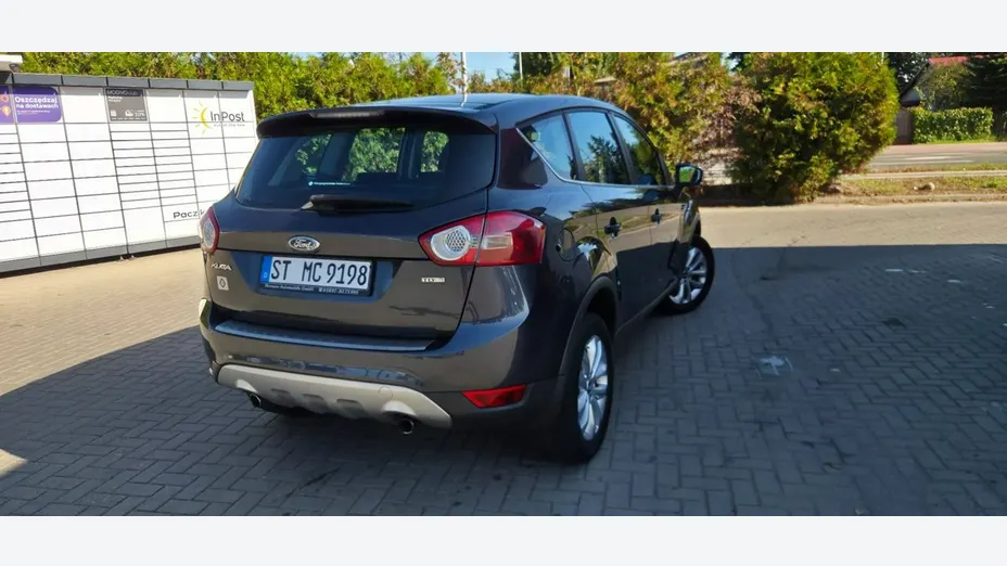 FORD Kuga -