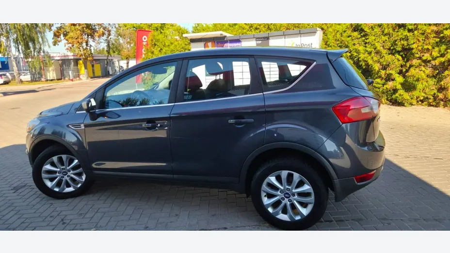 FORD Kuga -