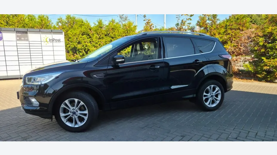 FORD Kuga -