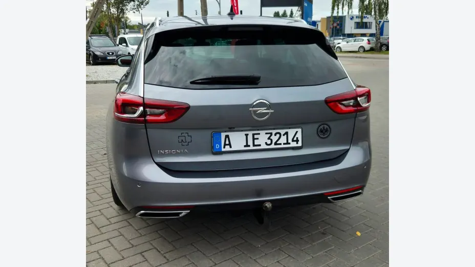 OPEL Insignia -
