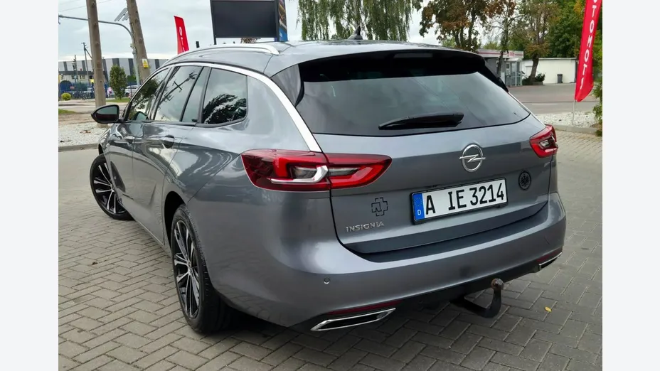 OPEL Insignia -
