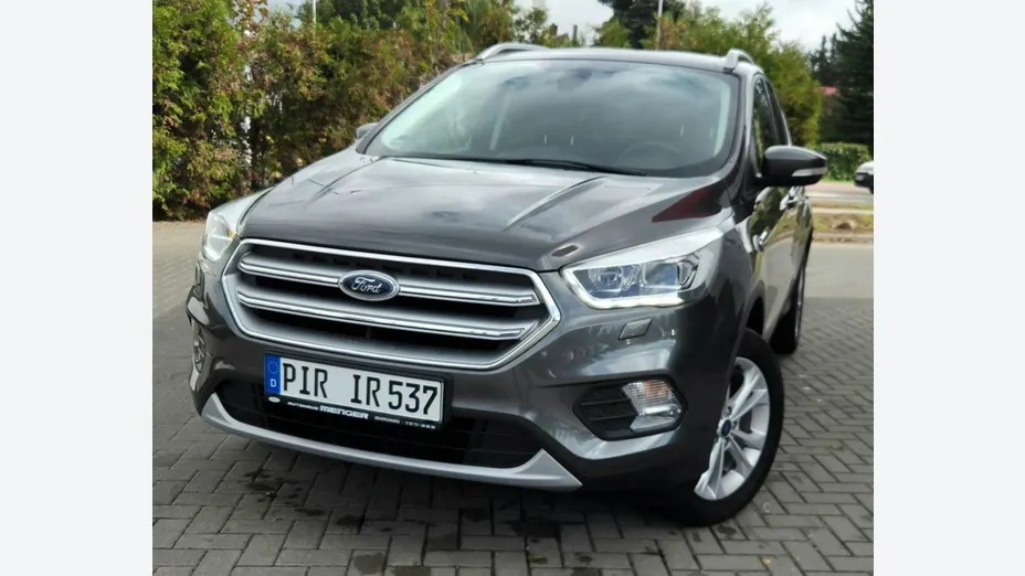 FORD Kuga -