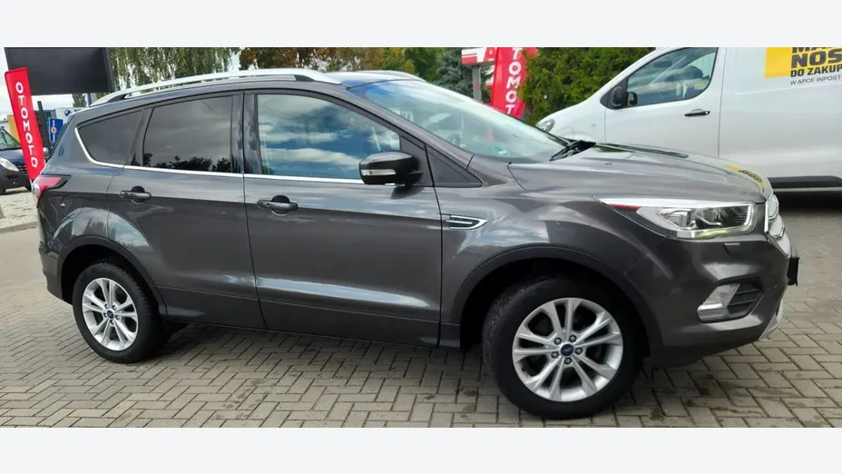 FORD Kuga -