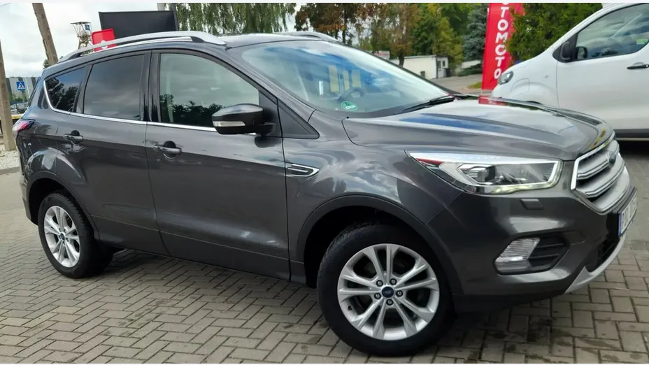 FORD Kuga -