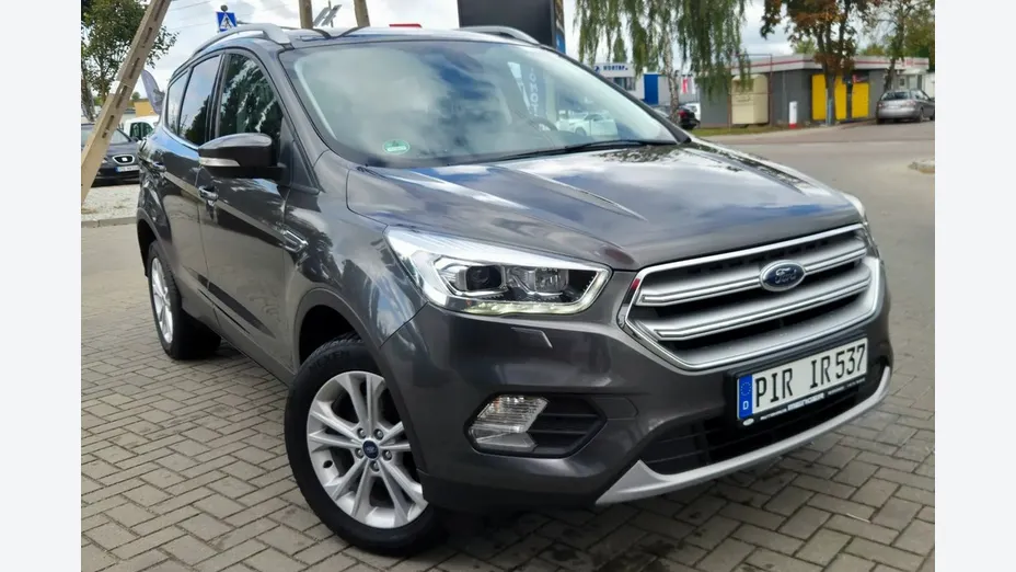 FORD Kuga -