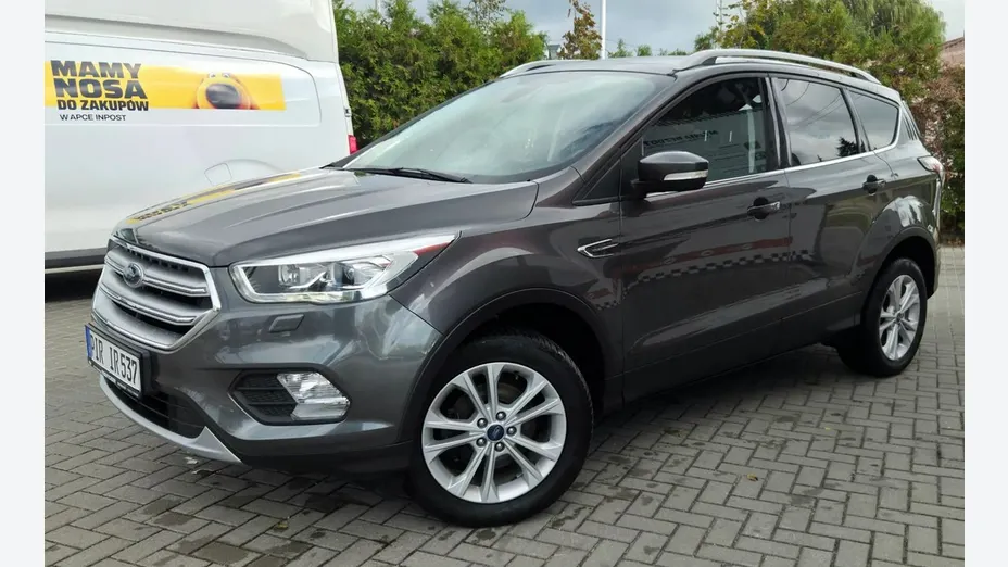 FORD Kuga -
