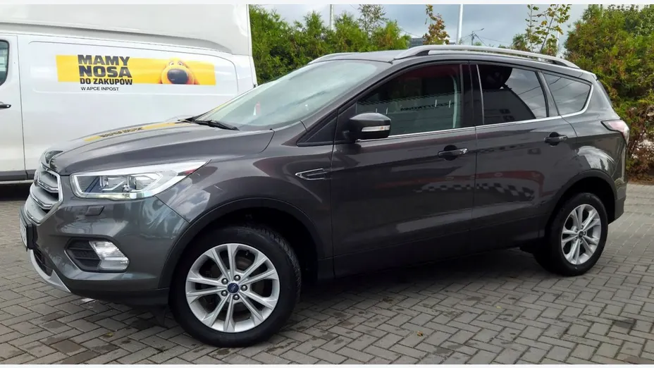 FORD Kuga -