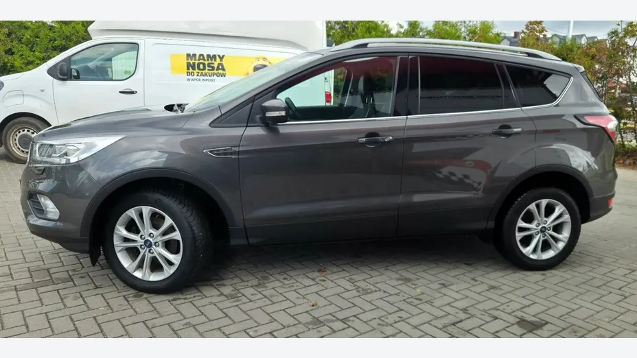 FORD Kuga -