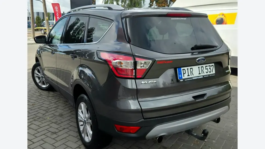 FORD Kuga -