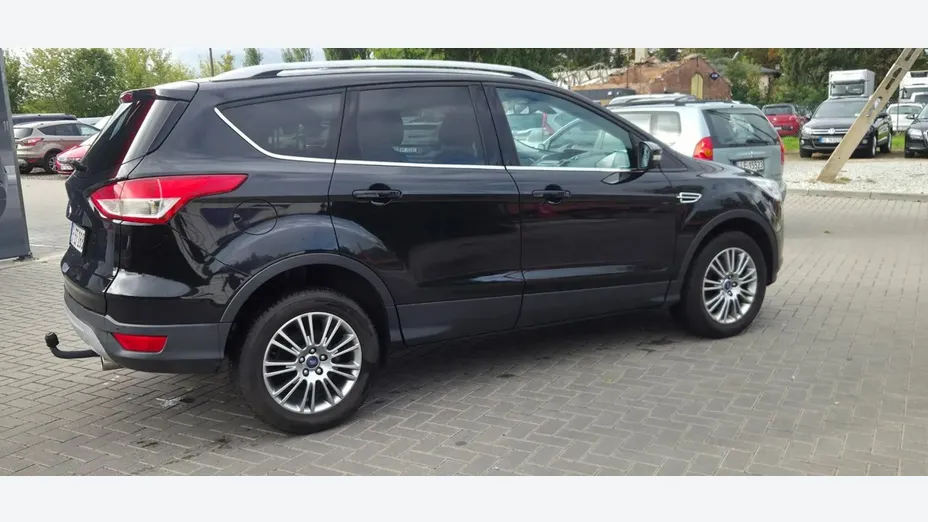 FORD Kuga -