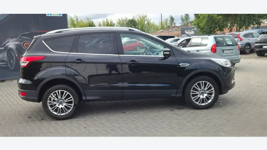 FORD Kuga -