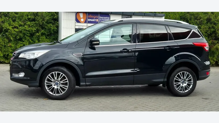 FORD Kuga -