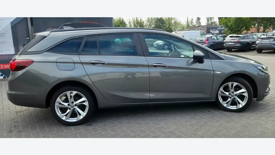 OPEL Astra -