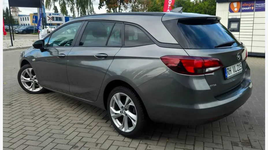 OPEL Astra -