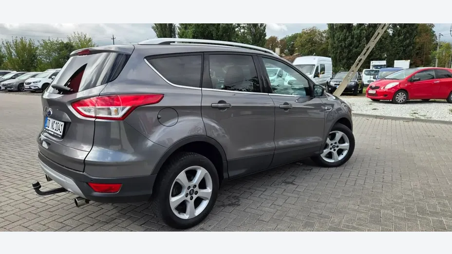 FORD Kuga -
