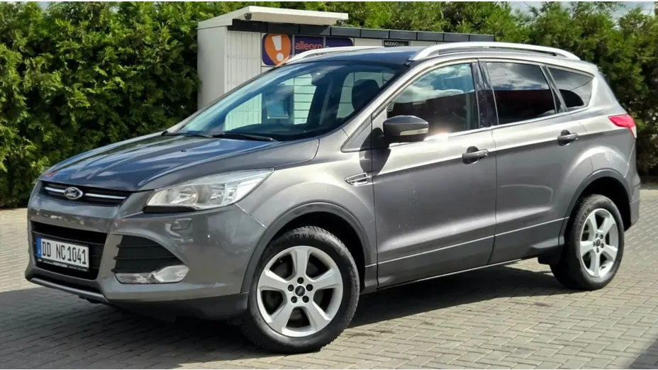FORD Kuga -