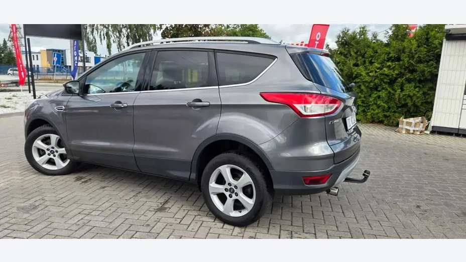FORD Kuga -