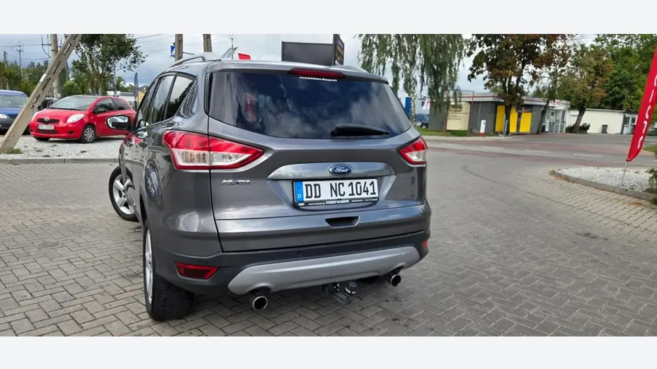 FORD Kuga -